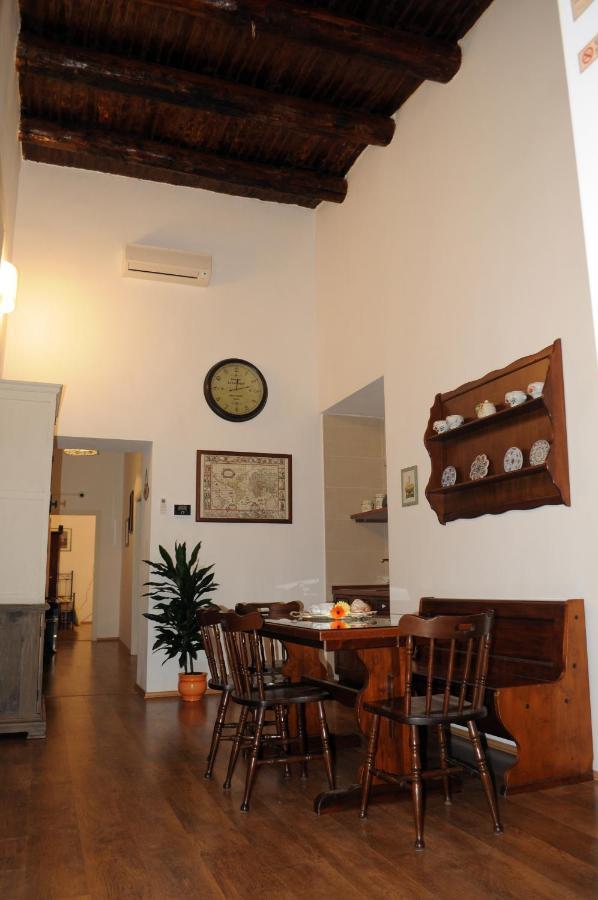 Napoli Pietrasanta Lt Nápoles Exterior foto